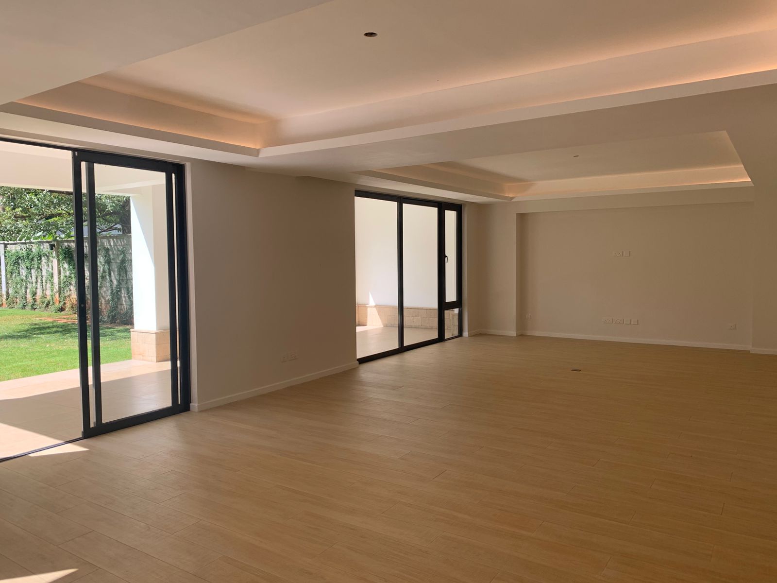 Elegant 5-Bedroom Townhouse for Rent in Kyuna