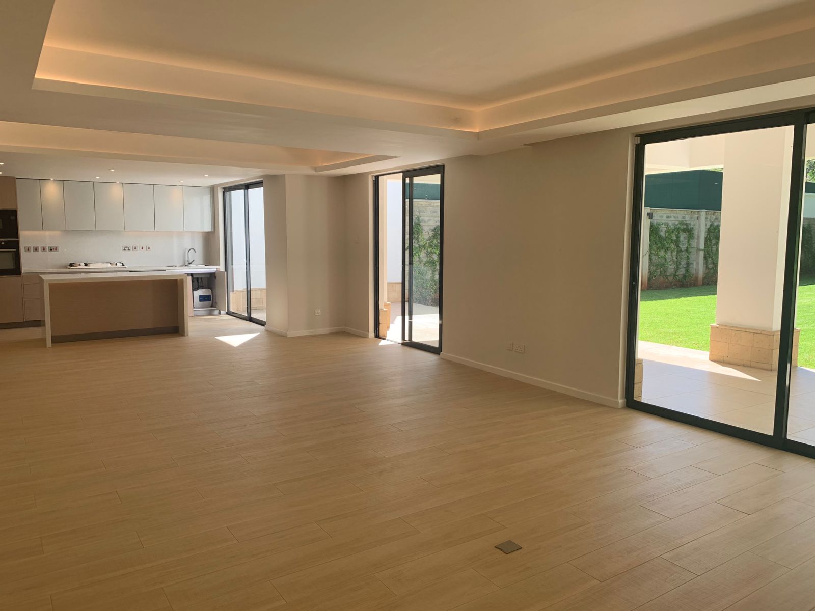 Elegant 5-Bedroom Townhouse for Rent in Kyuna