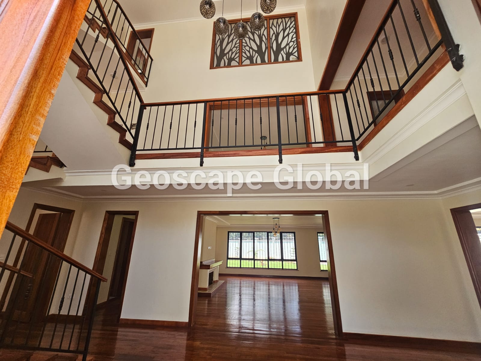 Kyuna – 5 Bedroom House for Rent
