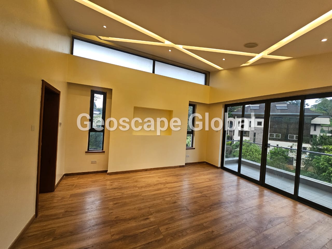 Spring Valley – Five-Bedroom Villa for Rent