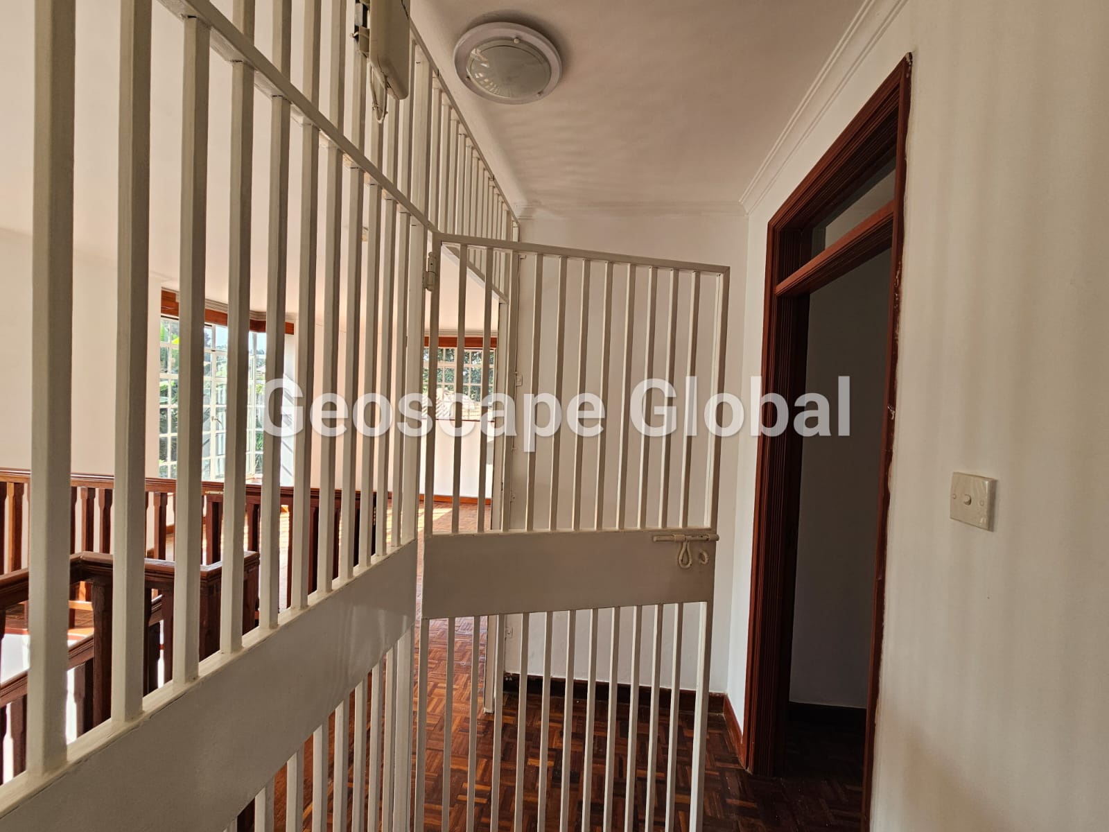For Rent: 4-Bedroom Villa in Nyari