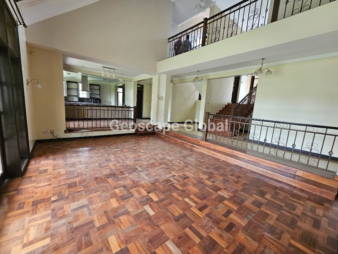 ROSSLYN – 4-BEDROOM VILLA WITH OFFICE & TERRACE