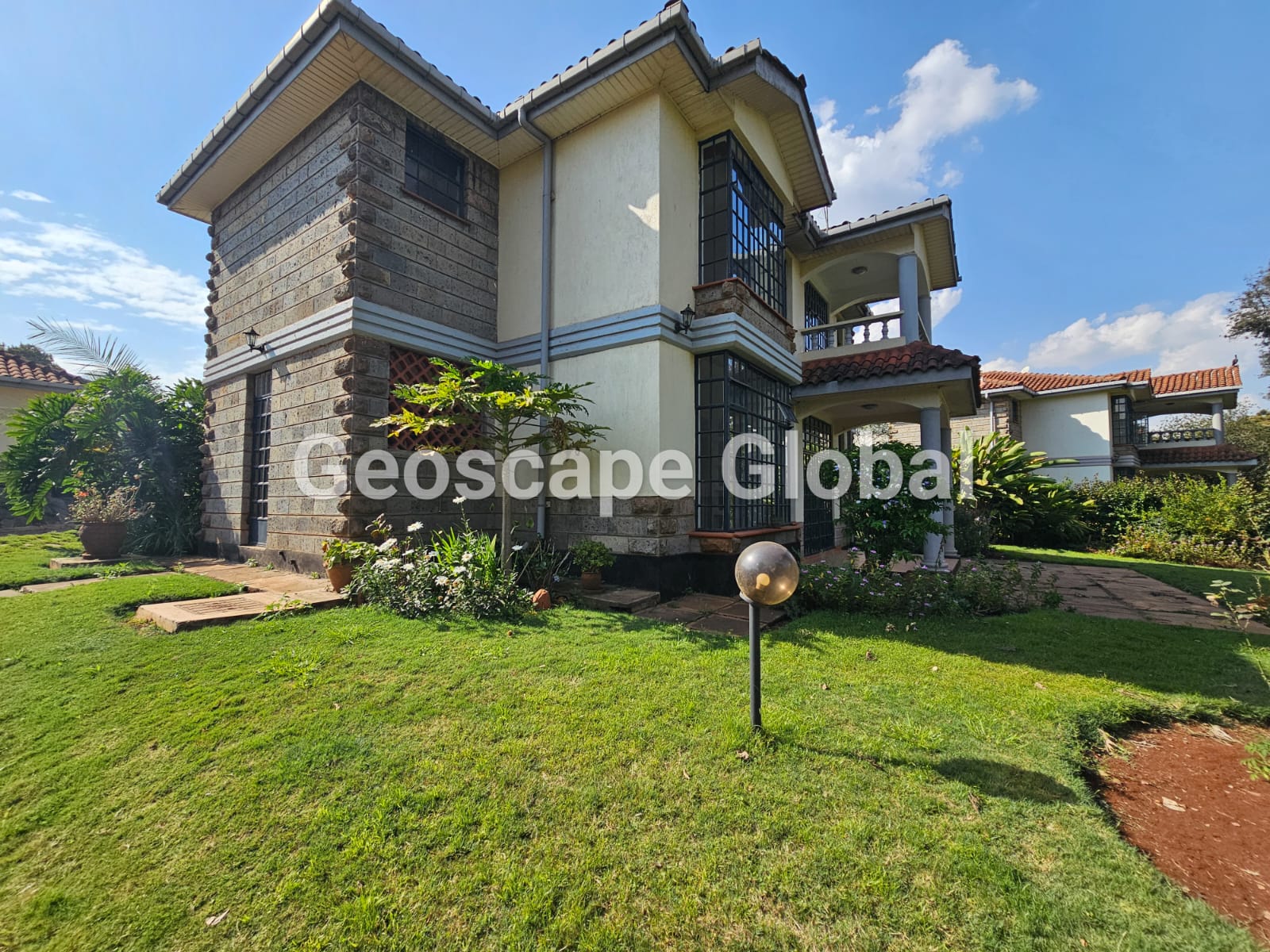 For Rent: 4-Bedroom Villa in Nyari