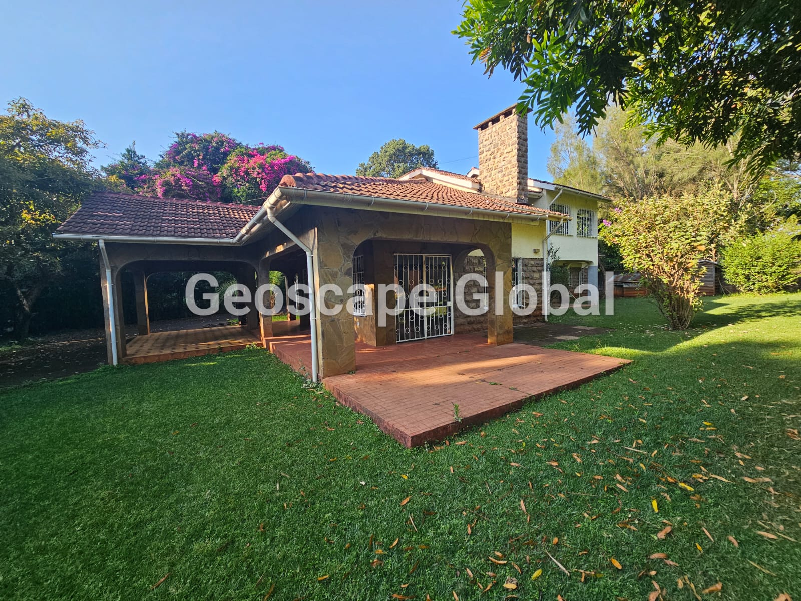 Kyuna – Four-Bedroom Cottage for Rent