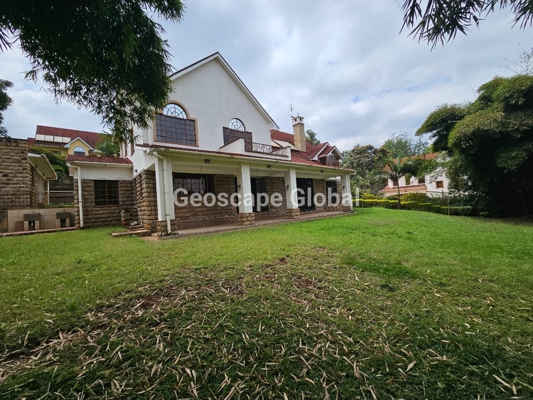 ROSSLYN – 4-BEDROOM VILLA WITH OFFICE & TERRACE