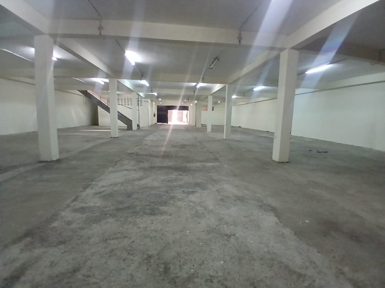 20,000 SQ. FT WAREHOUSE/GODOWN – INDUSTRIAL AREA