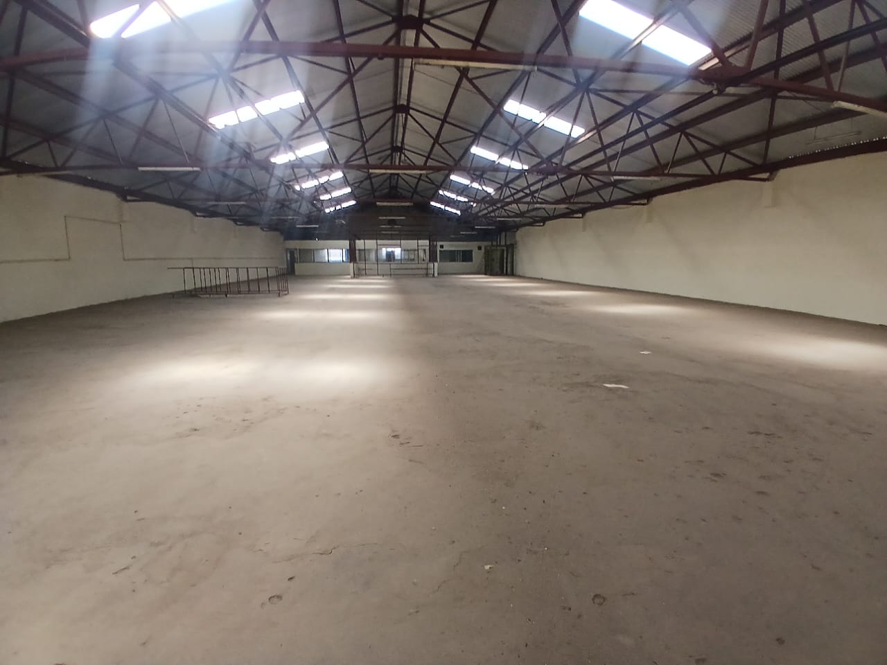 20,000 SQ. FT WAREHOUSE/GODOWN – INDUSTRIAL AREA