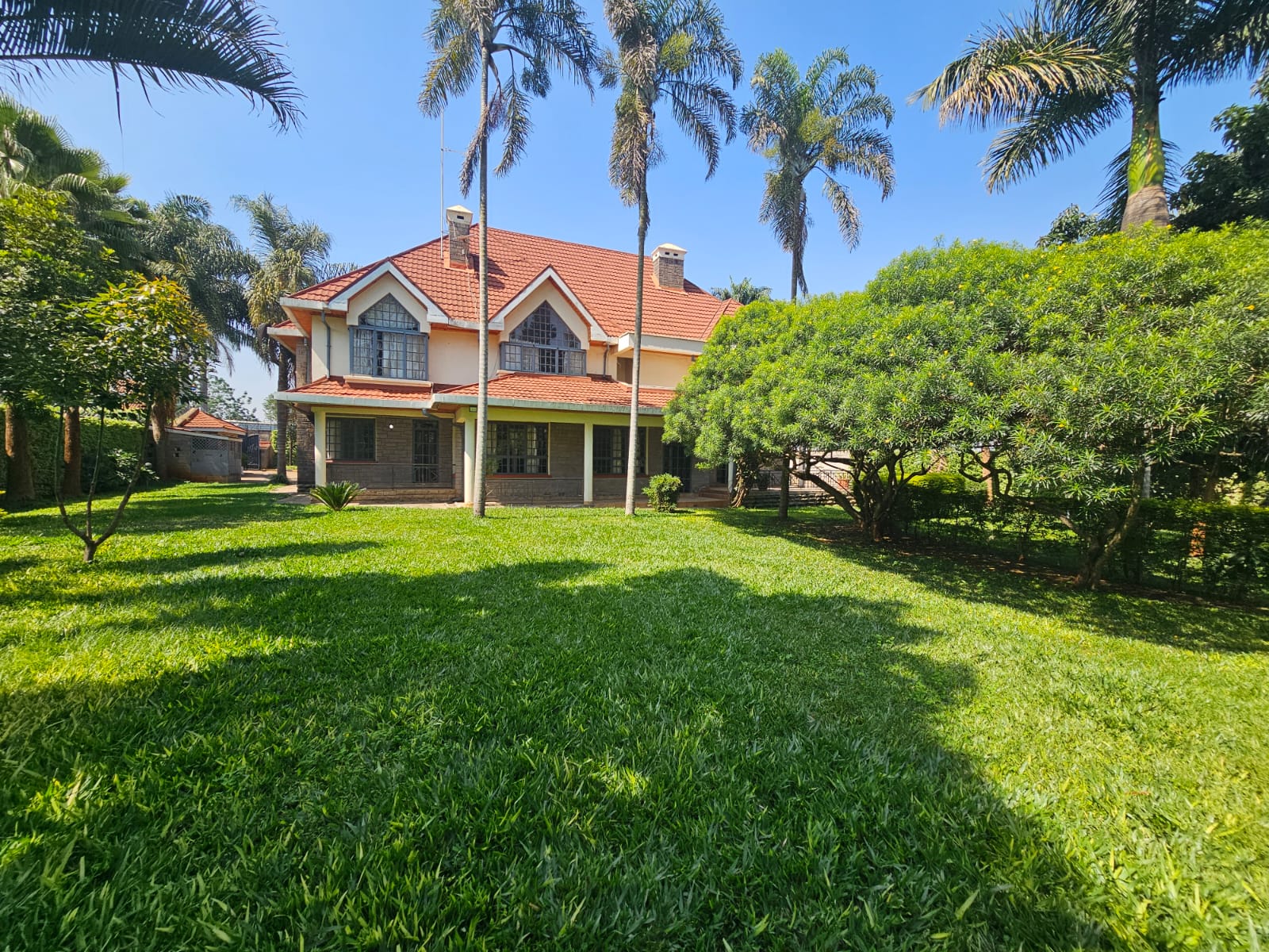 Five-Bedroom House To Let – Runda