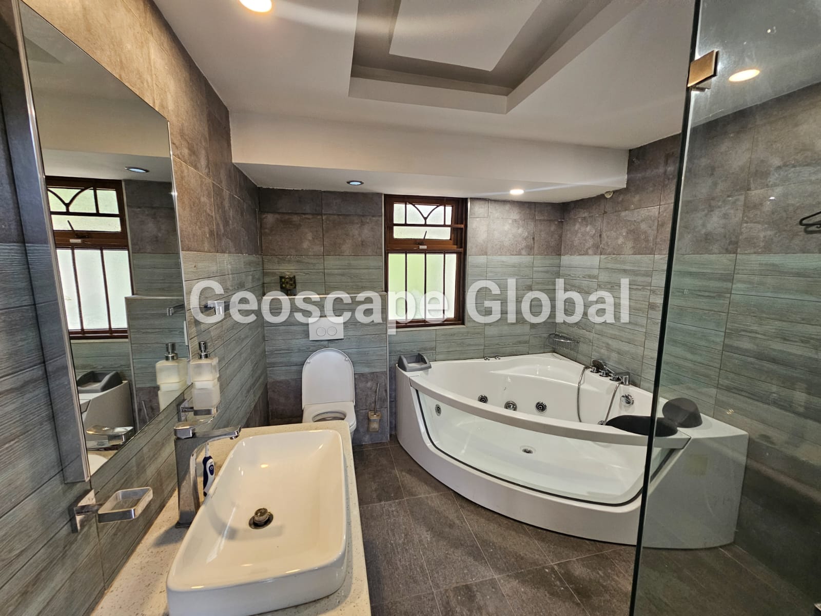 Kyuna – Five-Bedroom House for Rent