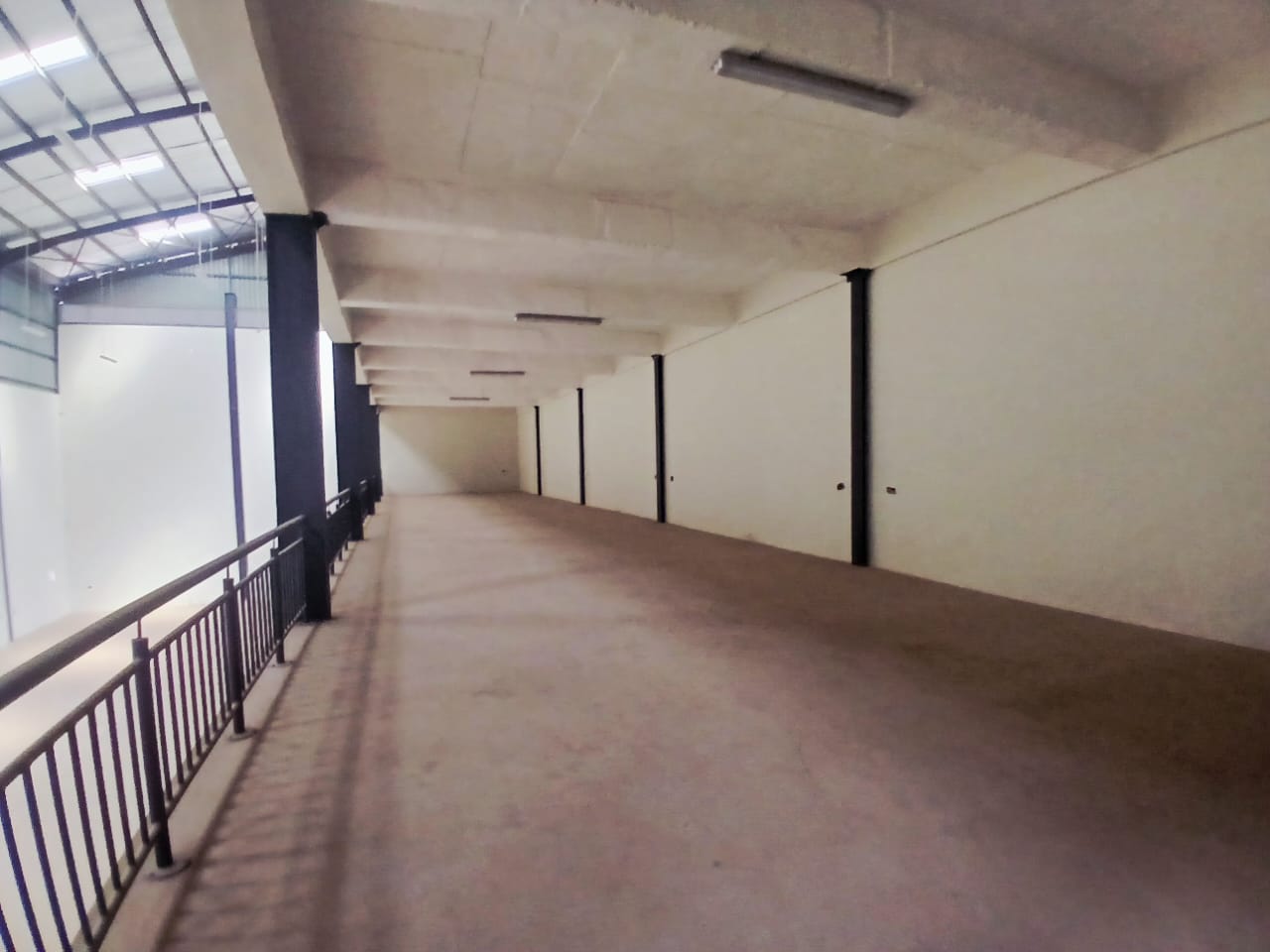 16,000 SQ. FT WAREHOUSE/GODOWN – EMBAKASI