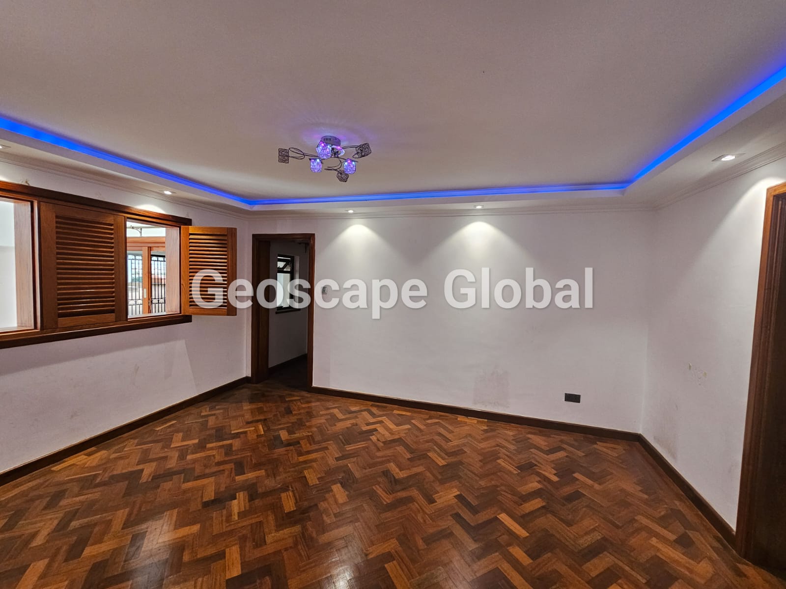 Lavington – Five-Bedroom House for Sale