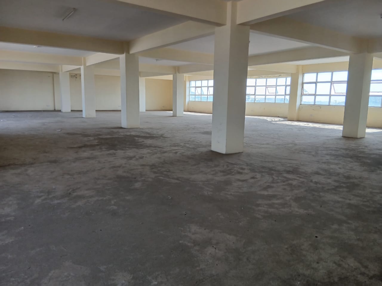 Baba Ndogo – 5,400 sq. ft ground floor storage/showroom for rent