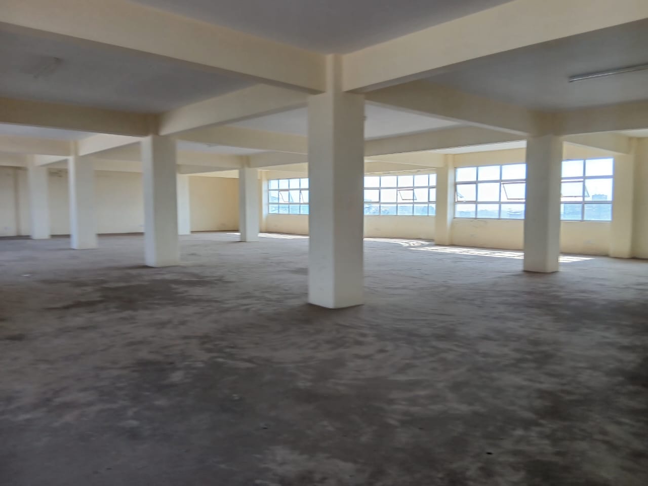 Baba Ndogo – 5,400 sq. ft ground floor storage/showroom for rent