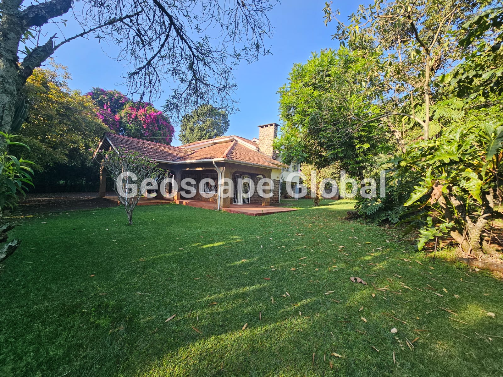 Kyuna – Four-Bedroom Cottage for Rent