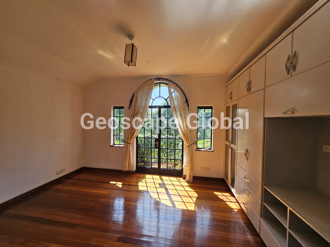 Runda – Five-Bedroom House for Rent