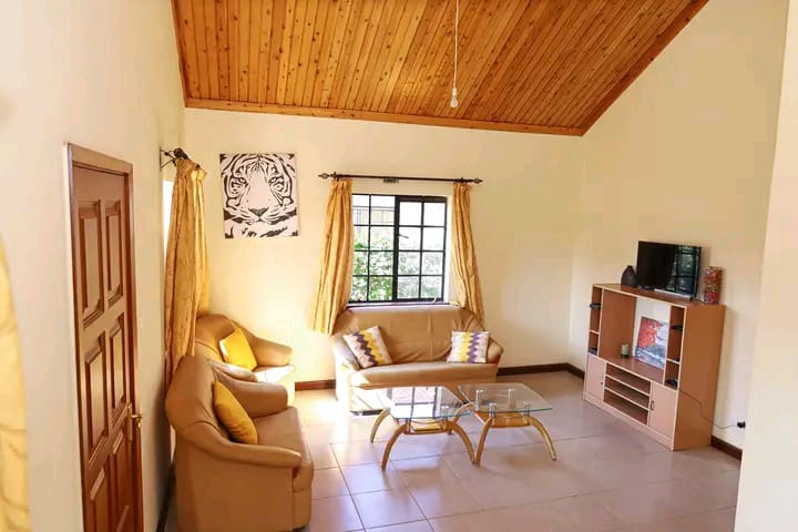 FOR SALE: THREE-BEDROOM BUNGALOW – ATHI RIVER