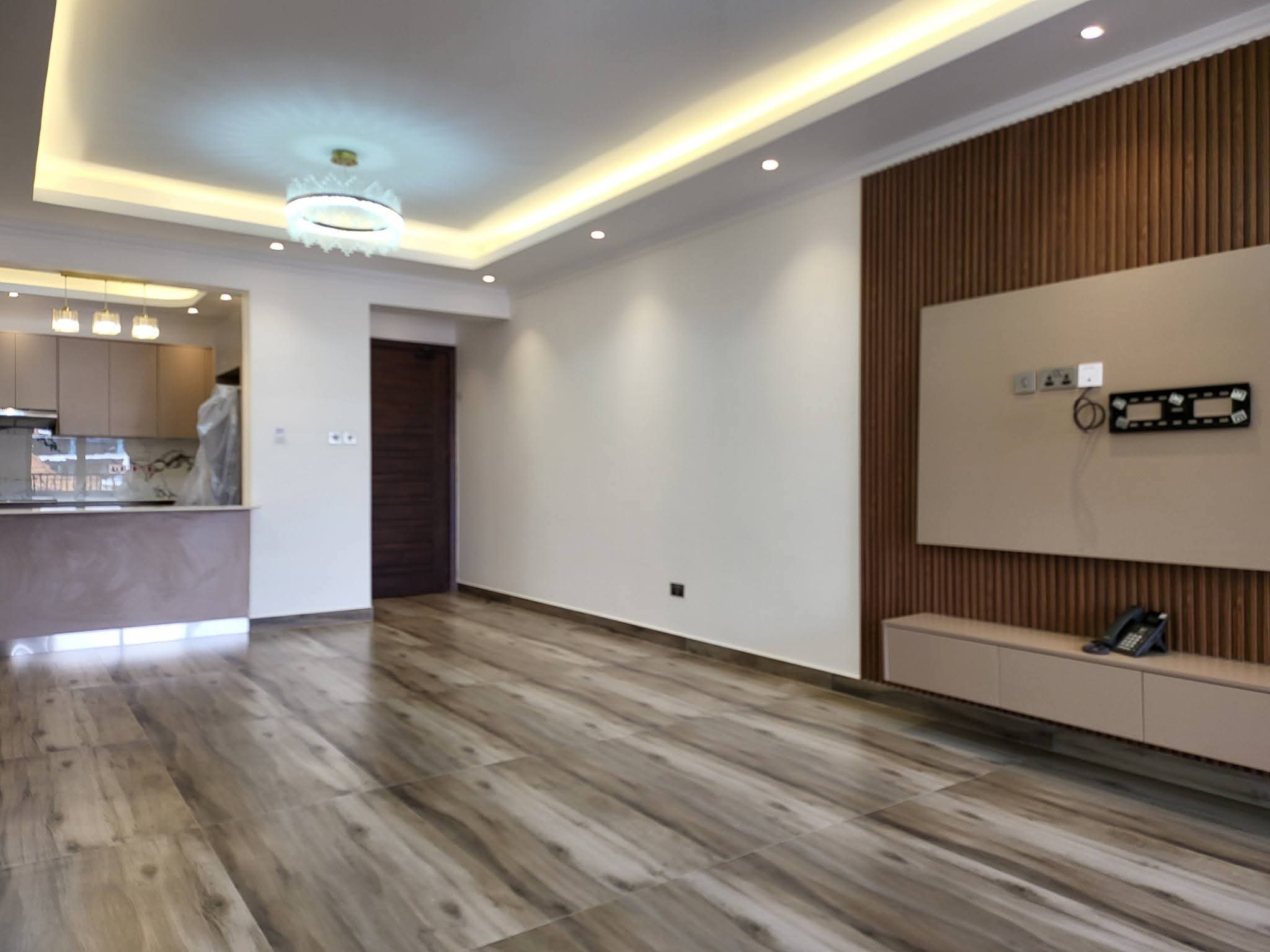 For Rent: Two-Bedroom Apartment – Brookside