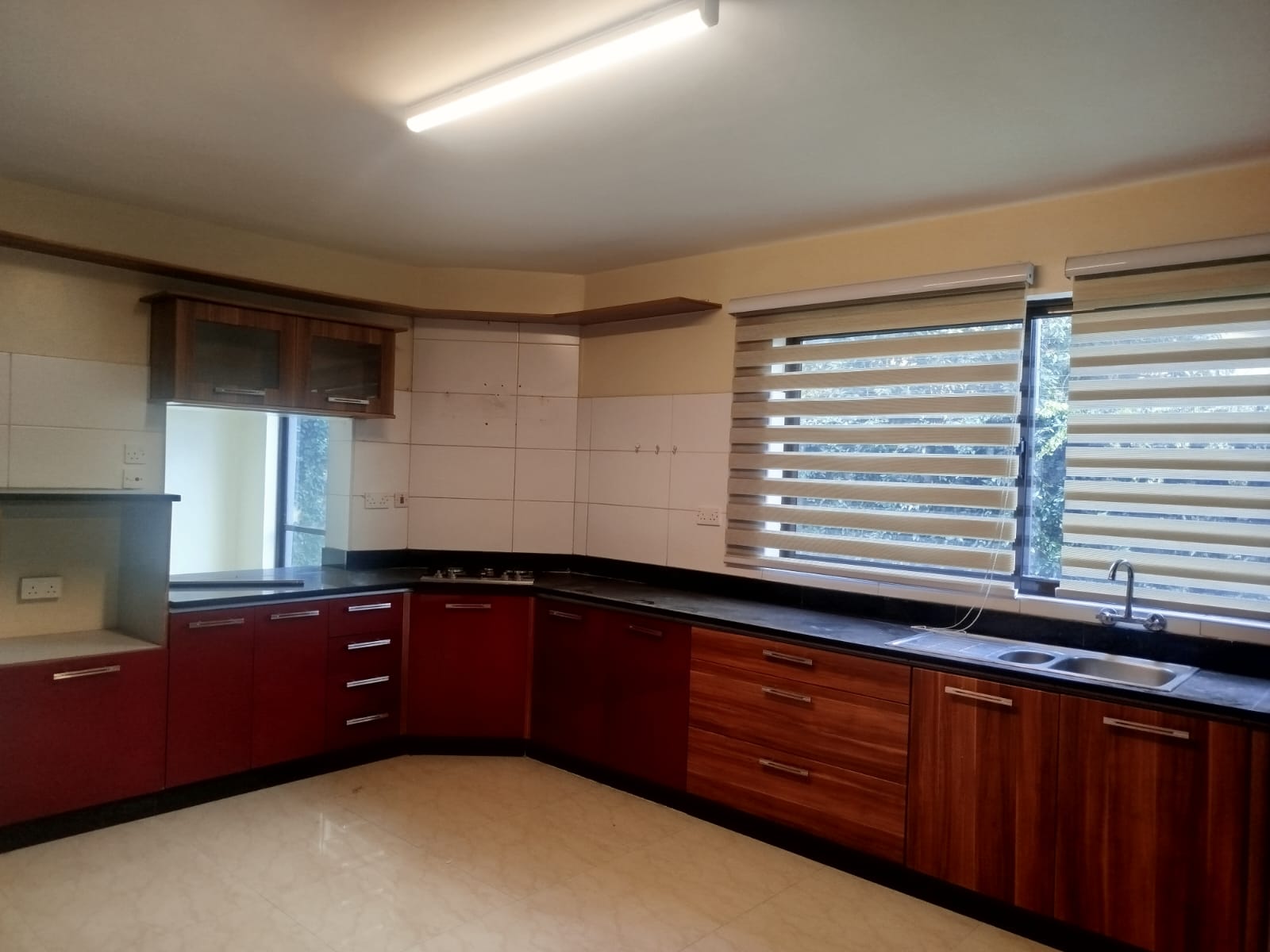 KYUNA – FIVE-BEDROOM HOUSE FOR RENT
