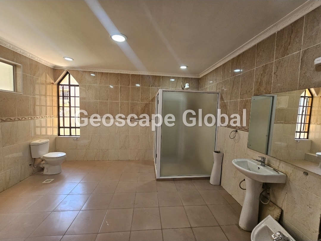 For Rent: Five-Bedroom Townhouse – Kyuna