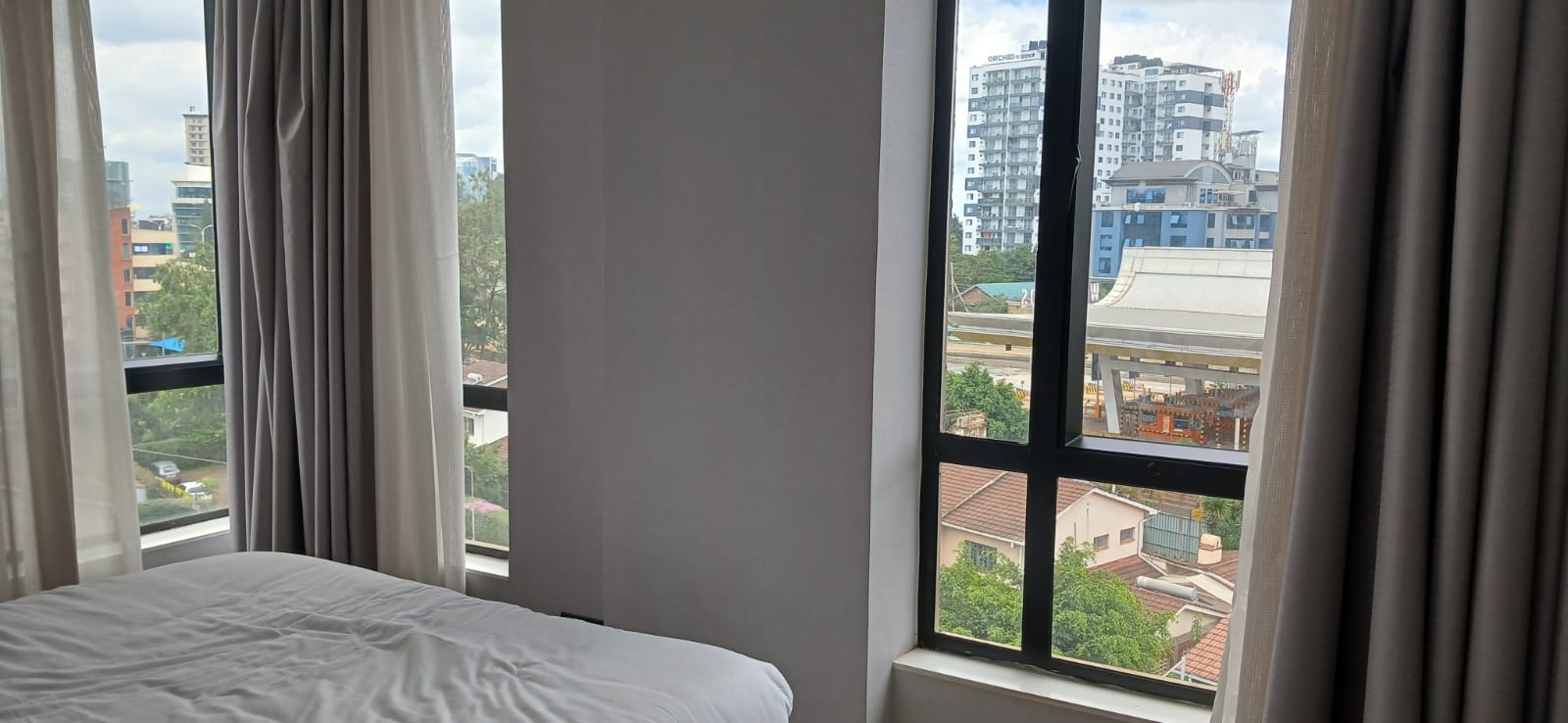 For Rent: Furnished 2-Bedroom Apartment with SQ – Brookside