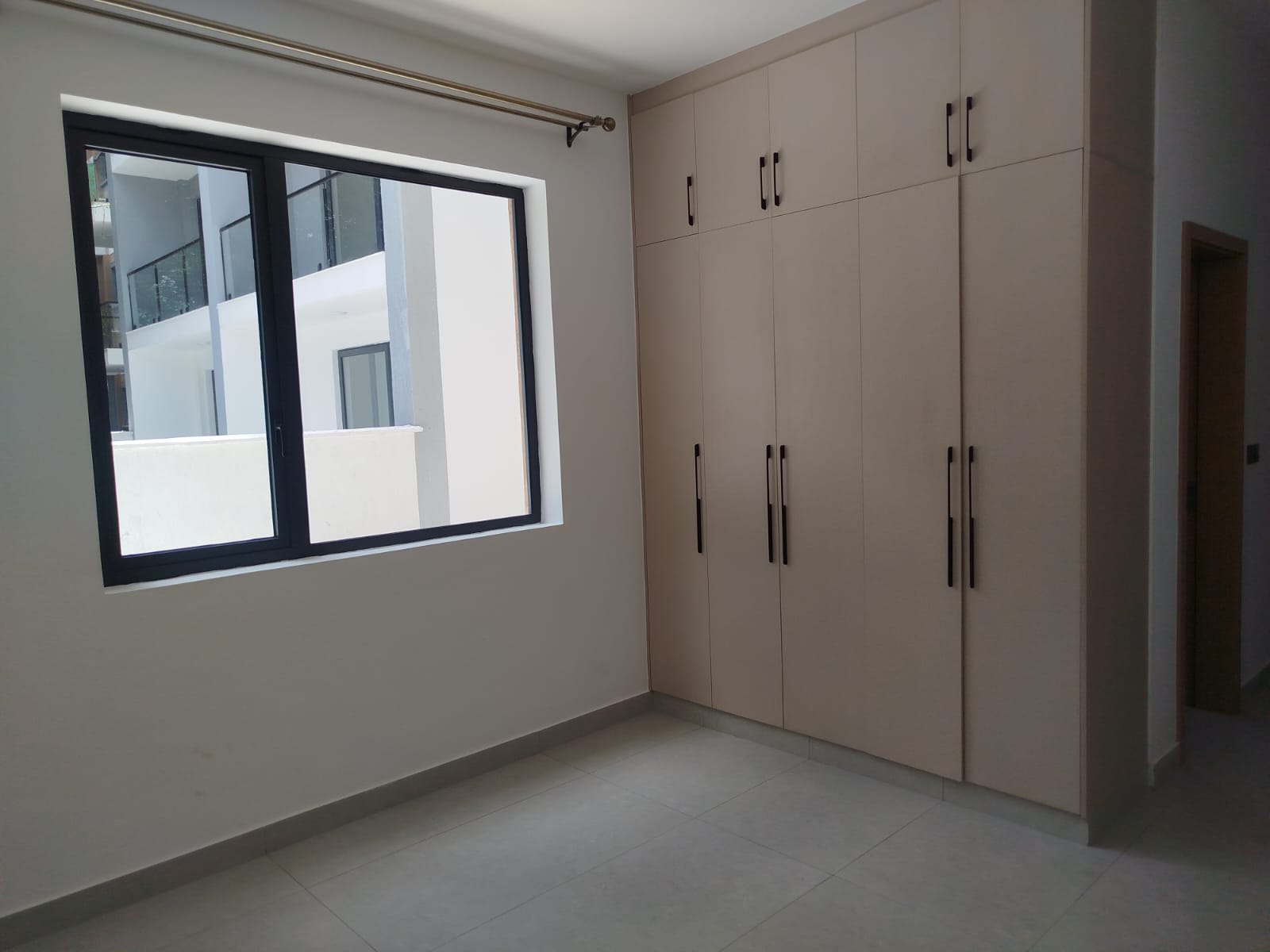 For Sale: Three-Bedroom + DSQ Apartment – Brookside