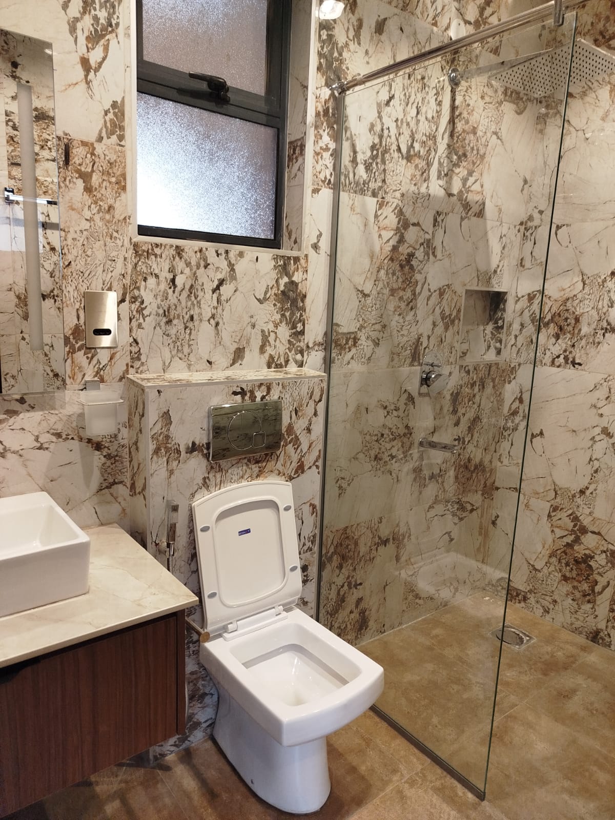 FOR RENT: Two-Bedroom Furnished Apartment – Brookside
