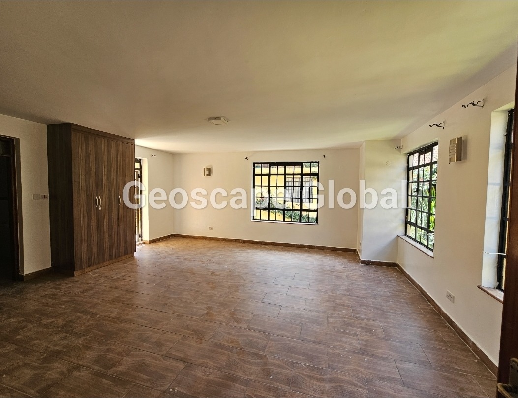 For Rent: Five-Bedroom Townhouse – Kyuna