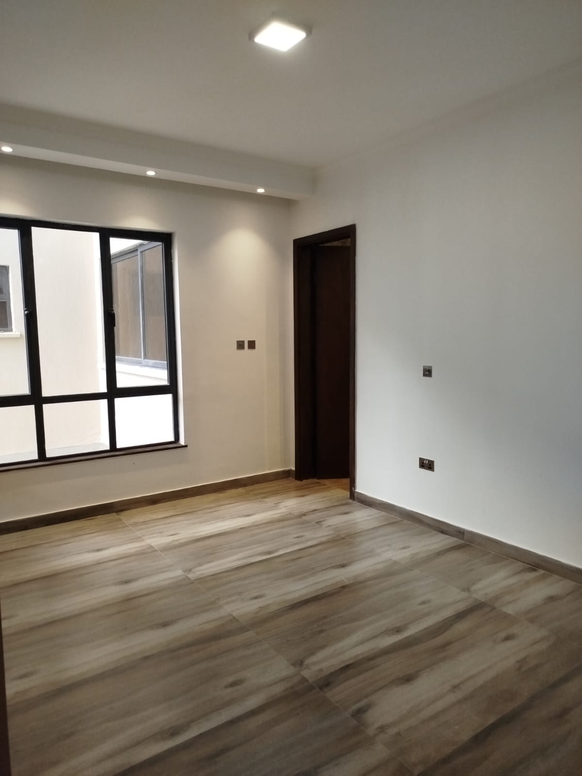 For Rent: Two-Bedroom Unfurnished Apartment – Brookside