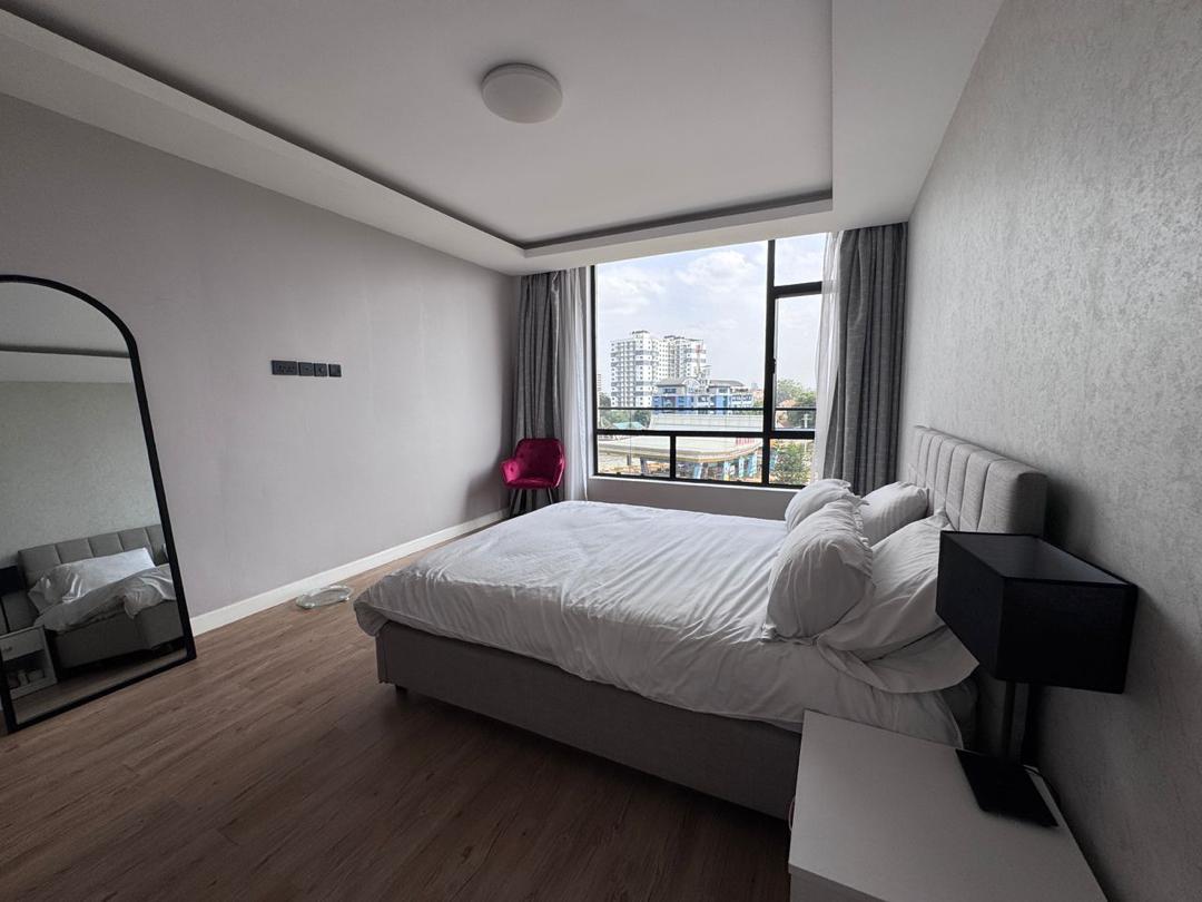 For Rent: Two-Bedroom Apartment with DSQ – Brookside