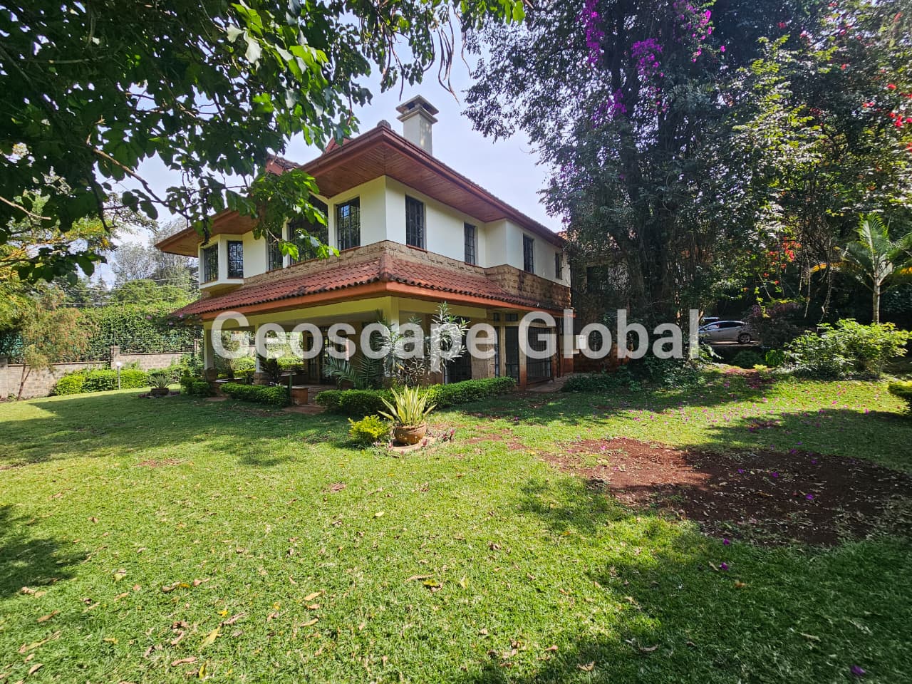 FOR RENT: Five-Bedroom House – Rosslyn