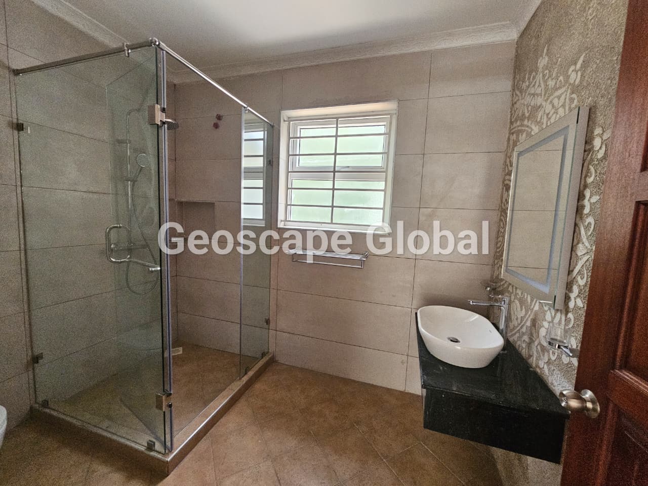 FOR RENT: Five-Bedroom House in Gated Community – Rosslyn