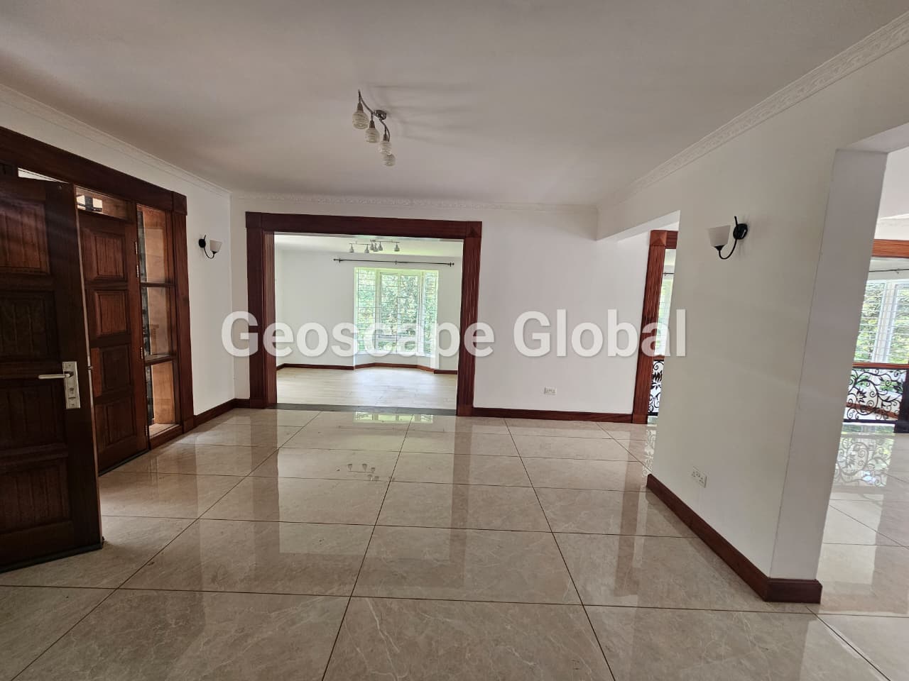 FOR RENT: Five-Bedroom House in Gated Community – Rosslyn