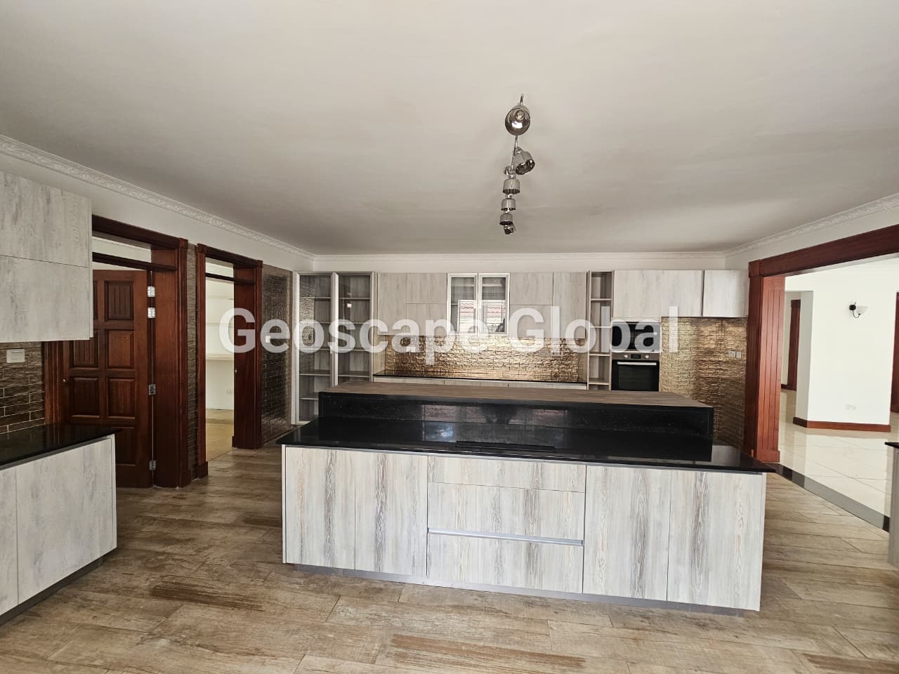 FOR RENT: Five-Bedroom House in Gated Community – Rosslyn