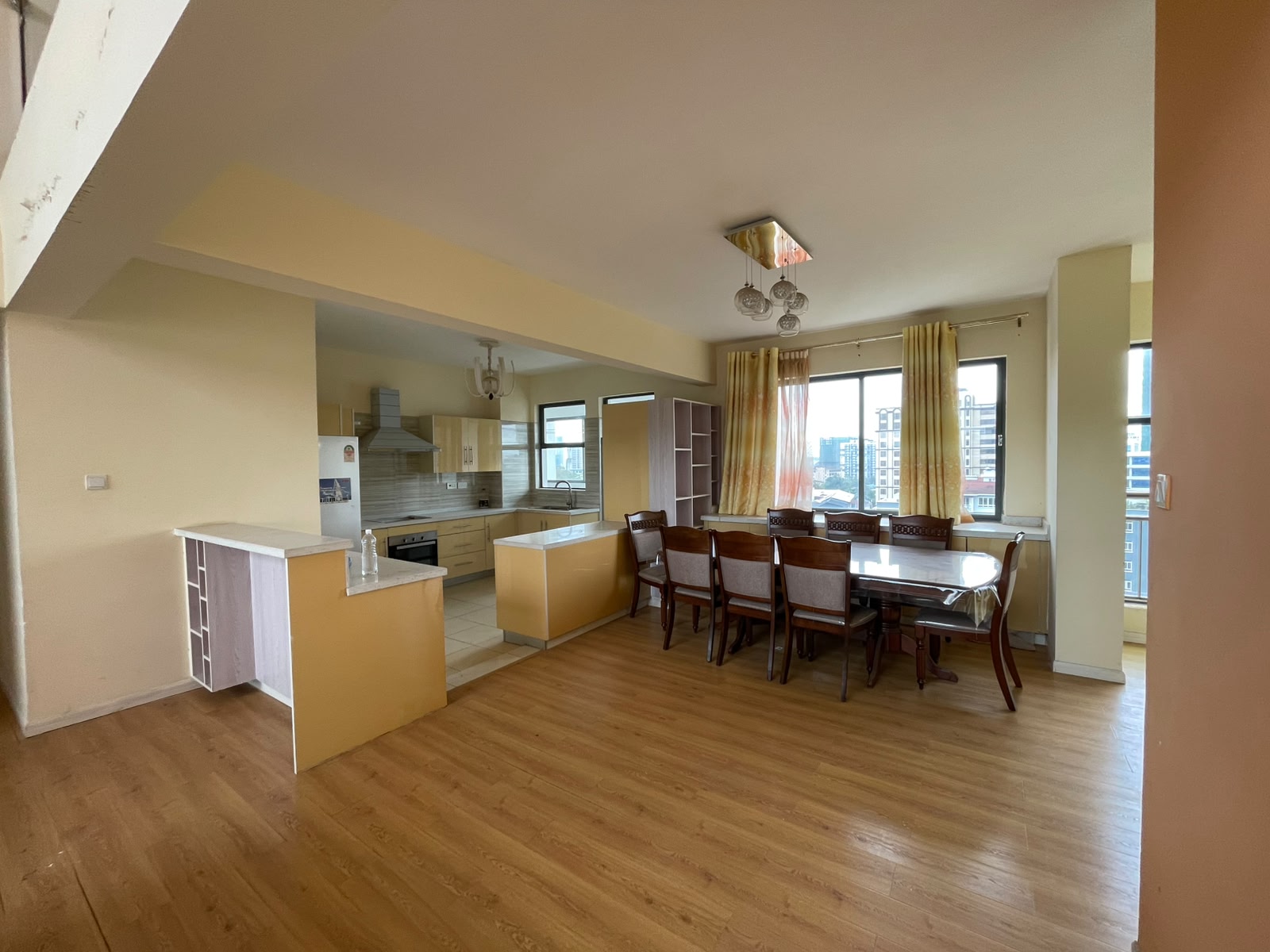 For Rent: 6-Bedroom Penthouse Duplex – Brookside |