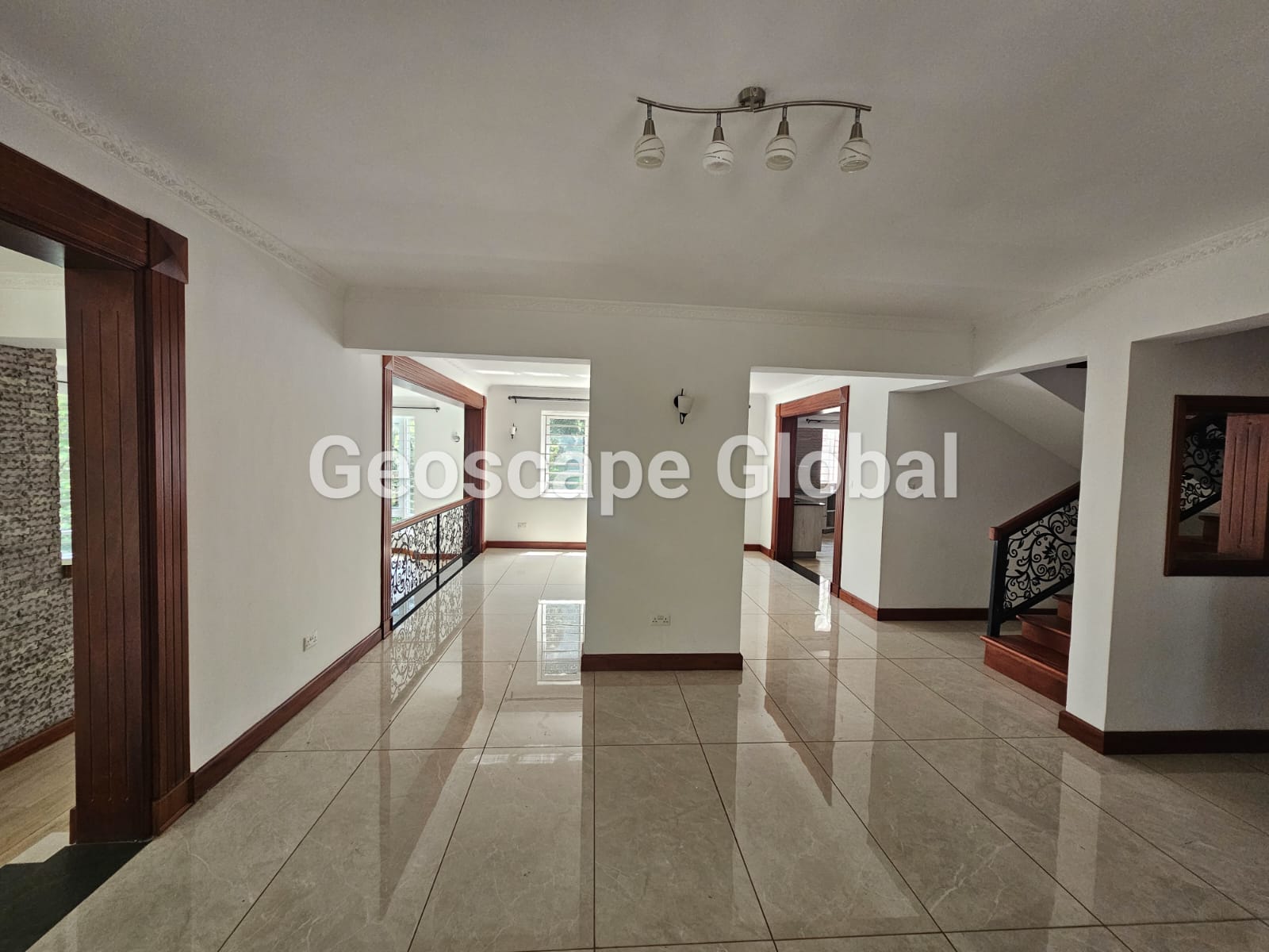 For Rent: 5-Bedroom House – Rosslyn