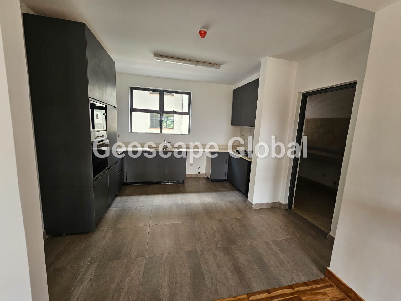 For Rent: Four-Bedroom Furnished Townhouse – Rosslyn