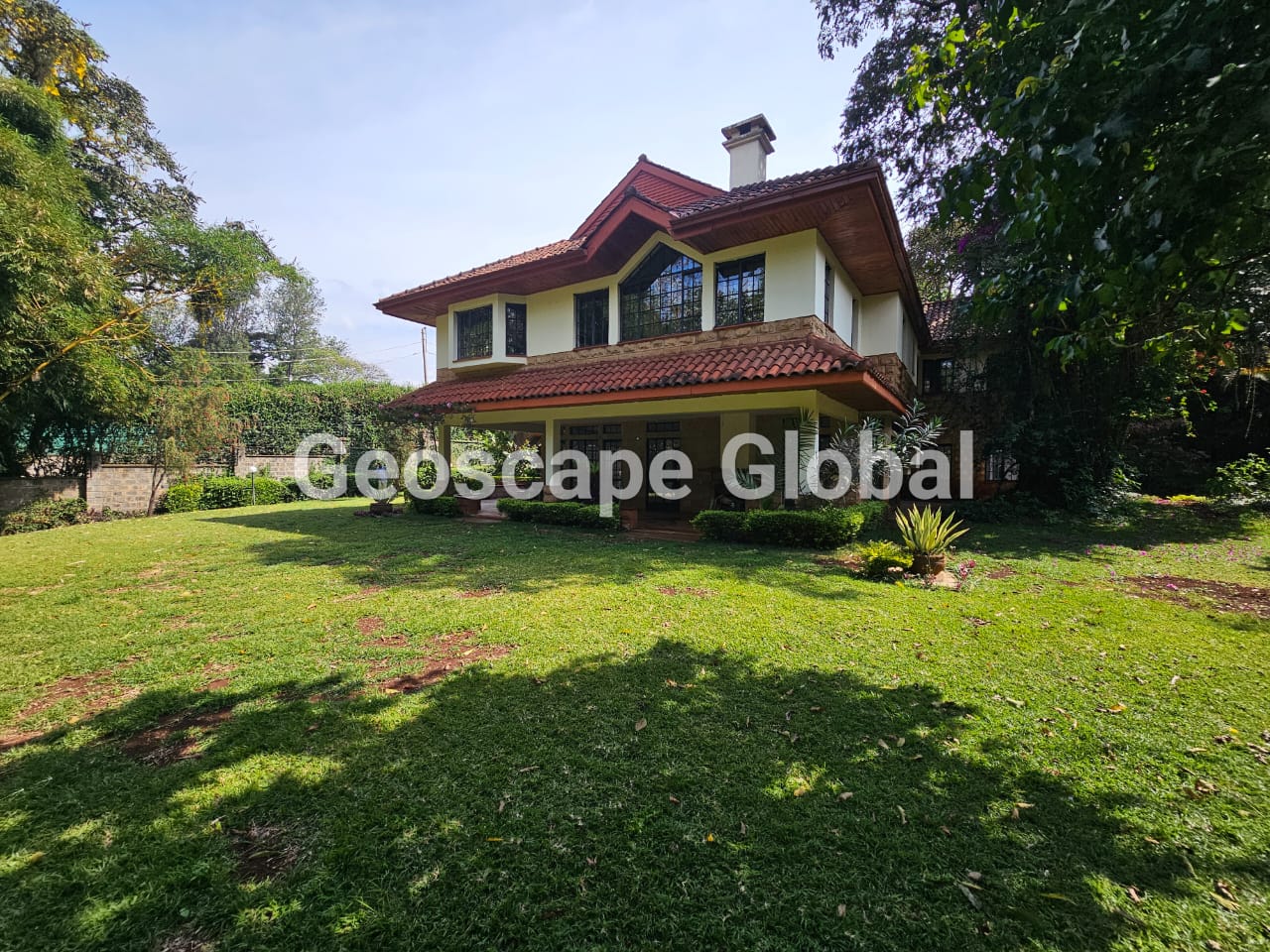 FOR RENT: Five-Bedroom House – Rosslyn