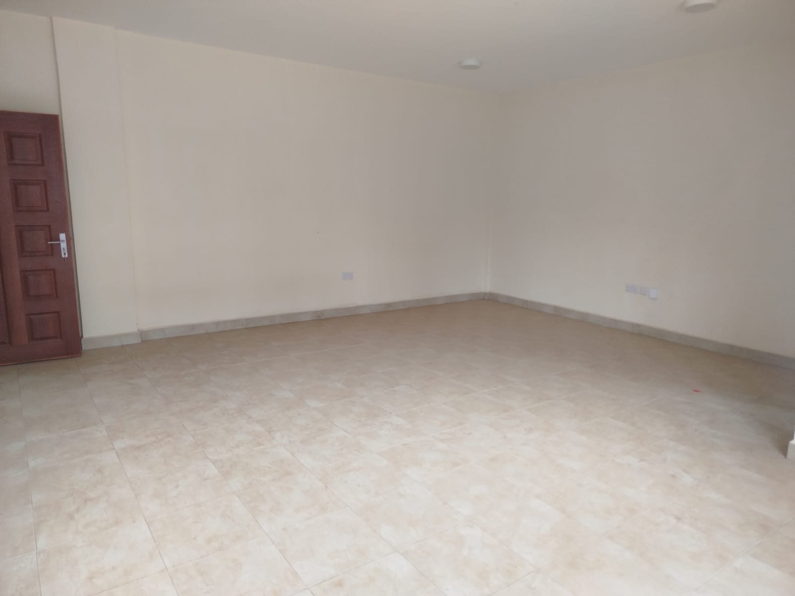 FOR RENT: Warehouse – Baba Dogo, Ruaraka