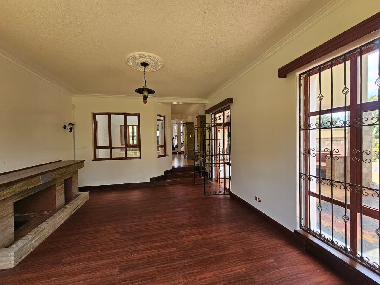 FOR RENT: Five-Bedroom House – Runda