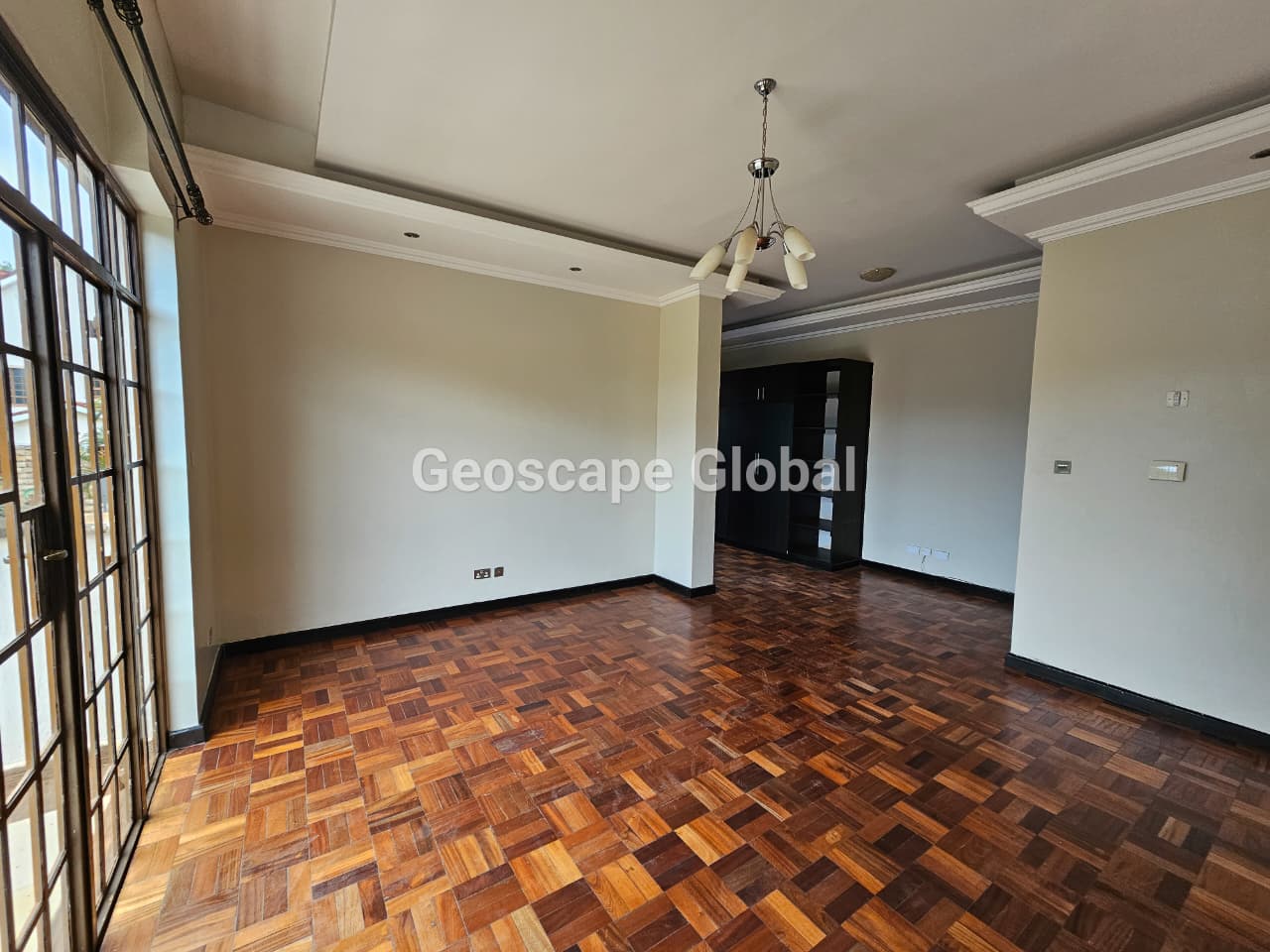 For Rent: Four-Bedroom Villa in a Gated Compound – Rosslyn