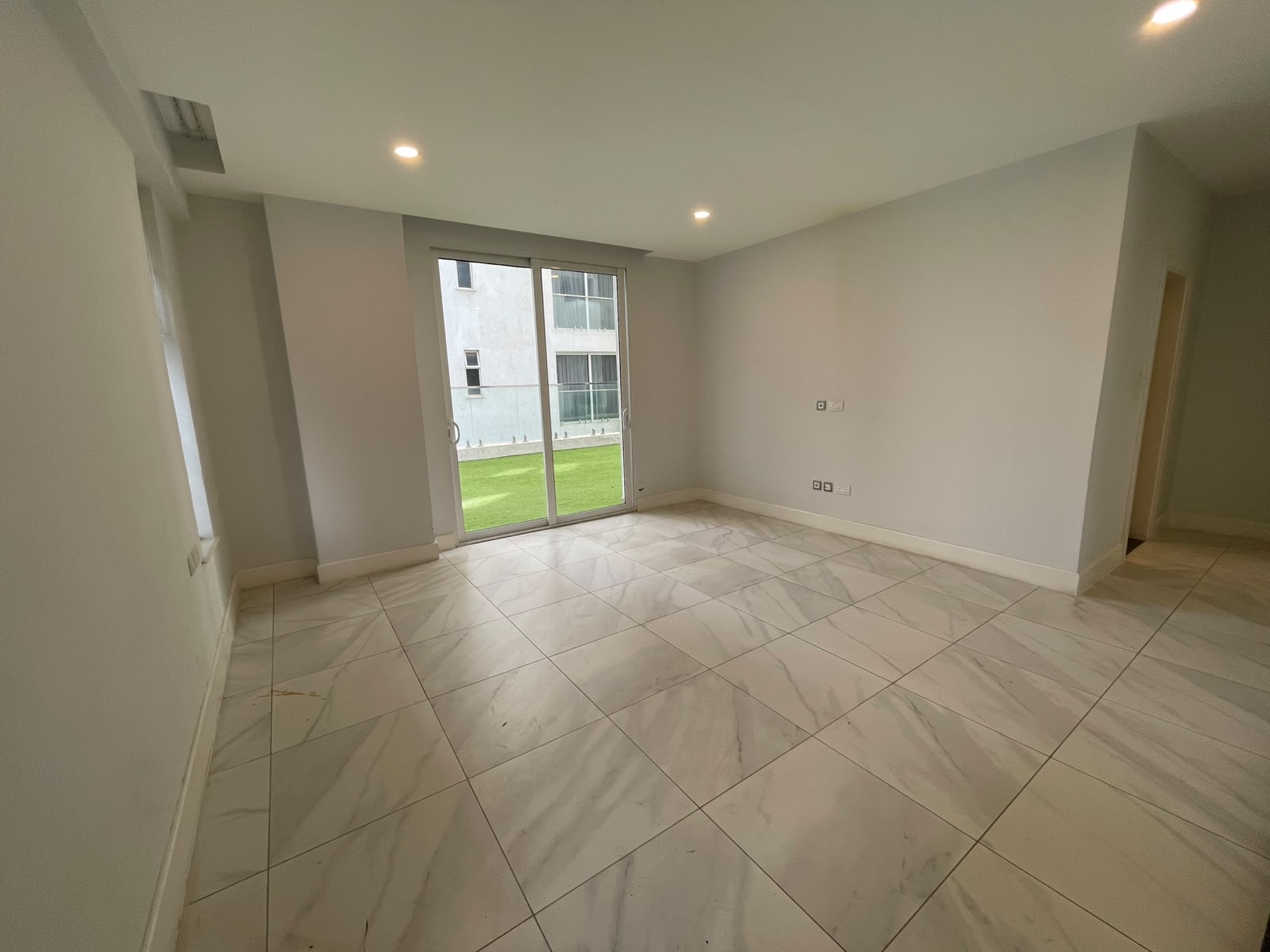 For Rent: Three-Bedroom Unfurnished Apartment with Garden – Westlands
