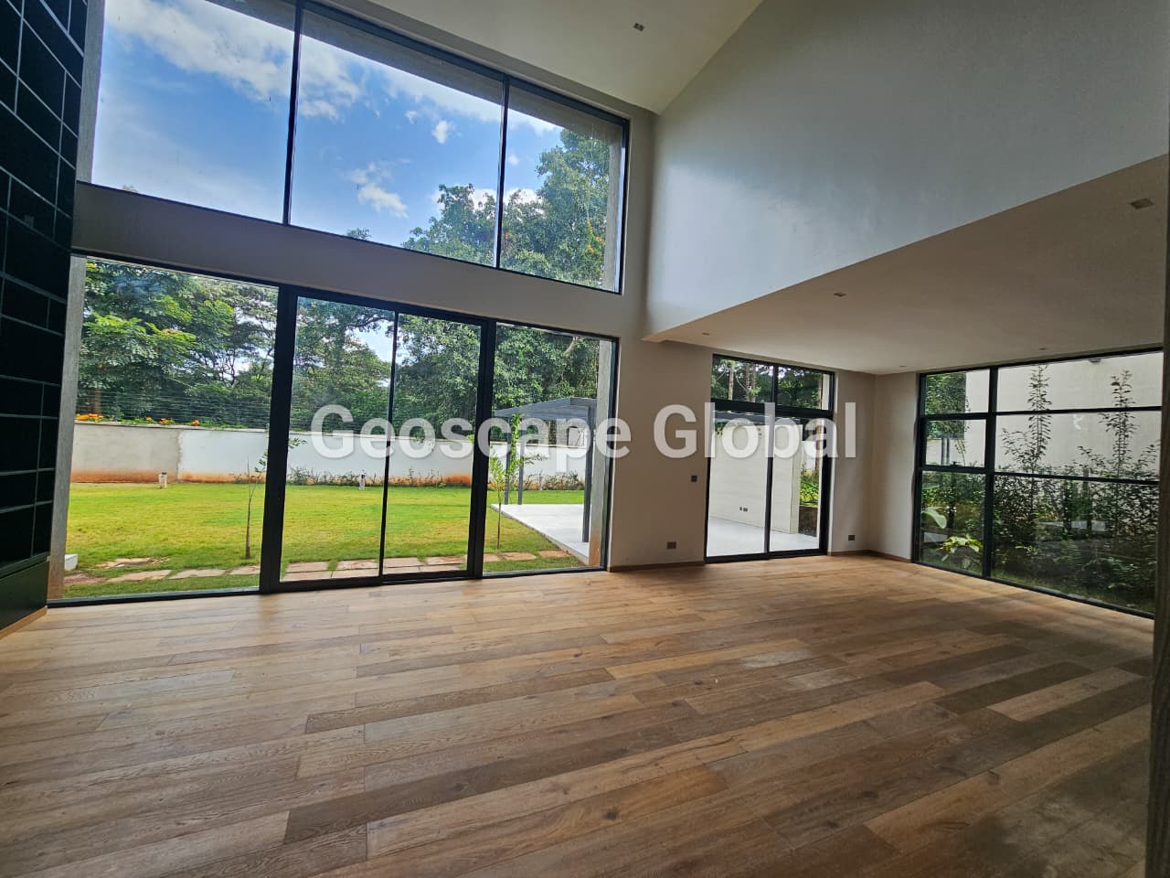 For Rent: Five-Bedroom Villa in a Gated Compound – Runda
