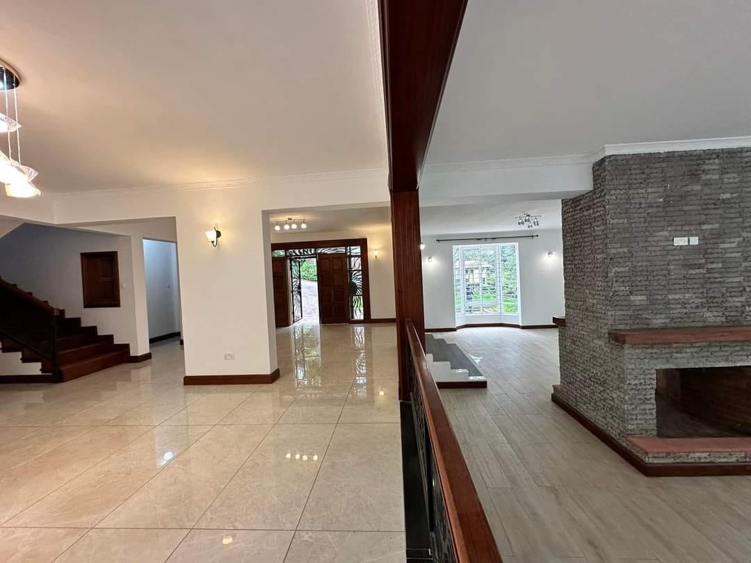 FOR RENT: Five-Bedroom House – Rosslyn (Gated Community