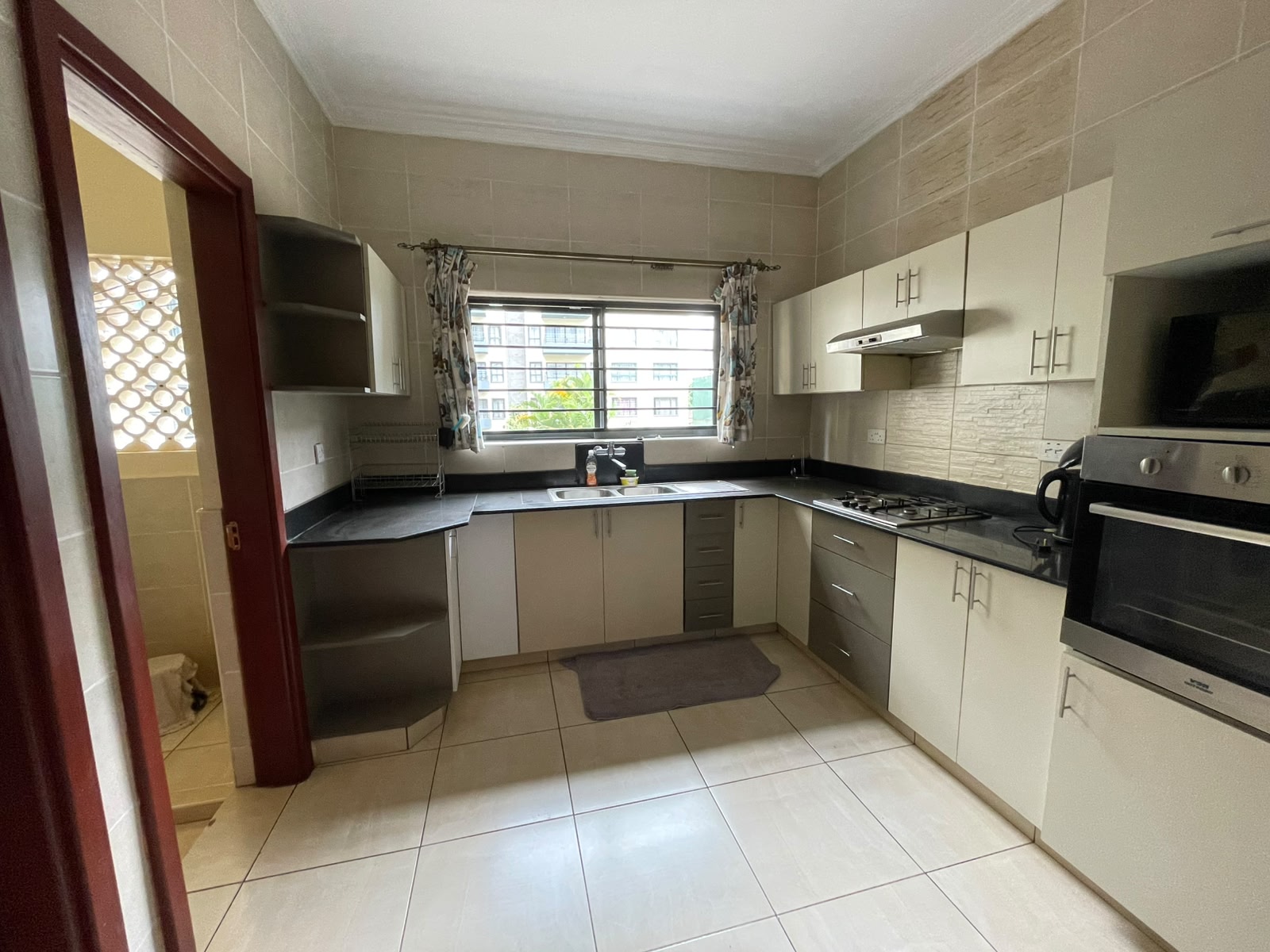 FOR RENT: 3-Bedroom Furnished Apartment – Westlands
