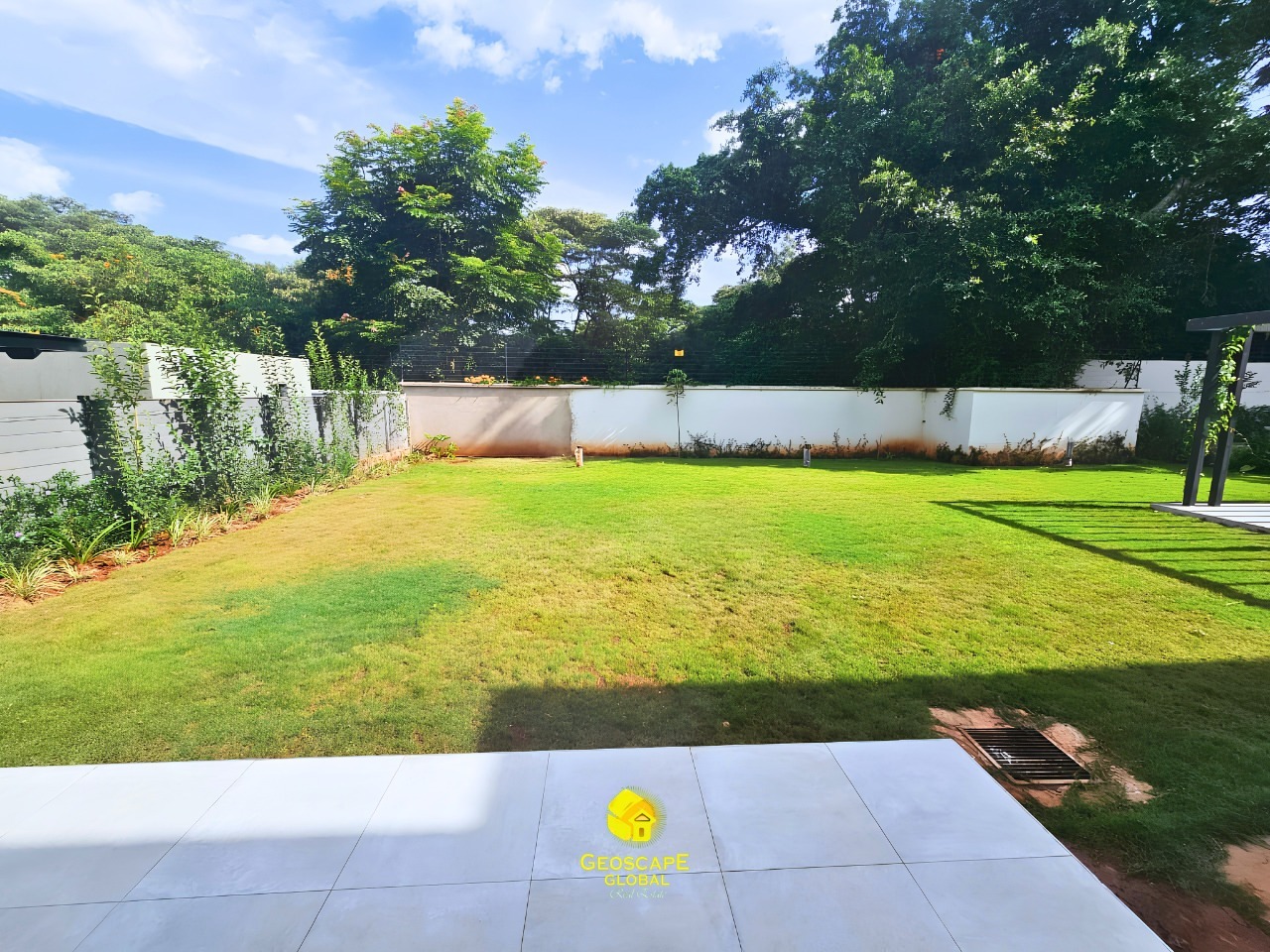 FOR RENT: Five-Bedroom House – Runda