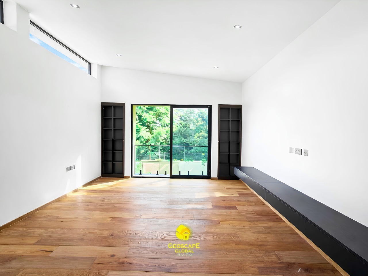 FOR RENT: Five-Bedroom House – Runda