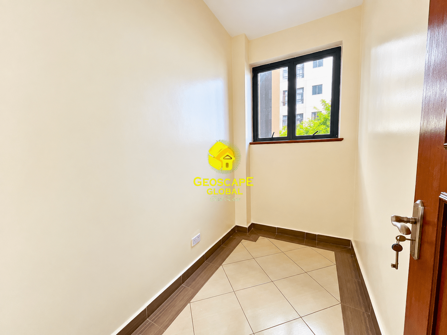 🏡 FOR RENT: Four-Bedroom Apartments – Spring Valley