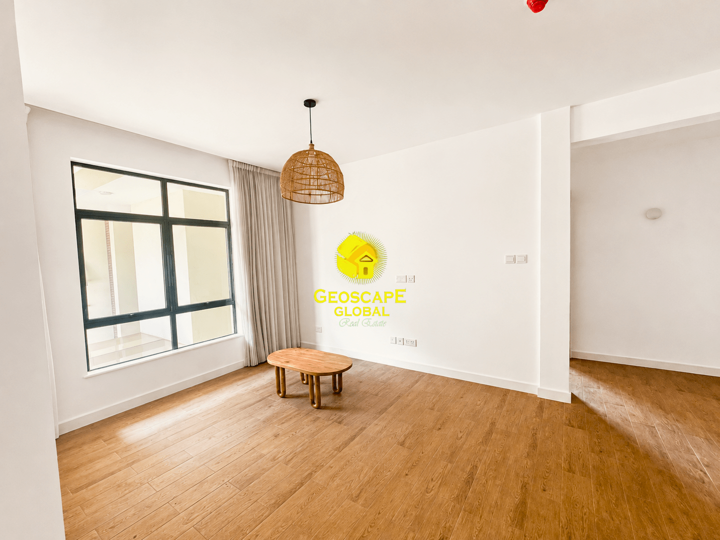 ROSSlyn – Four-Bedroom Townhouse for Rent