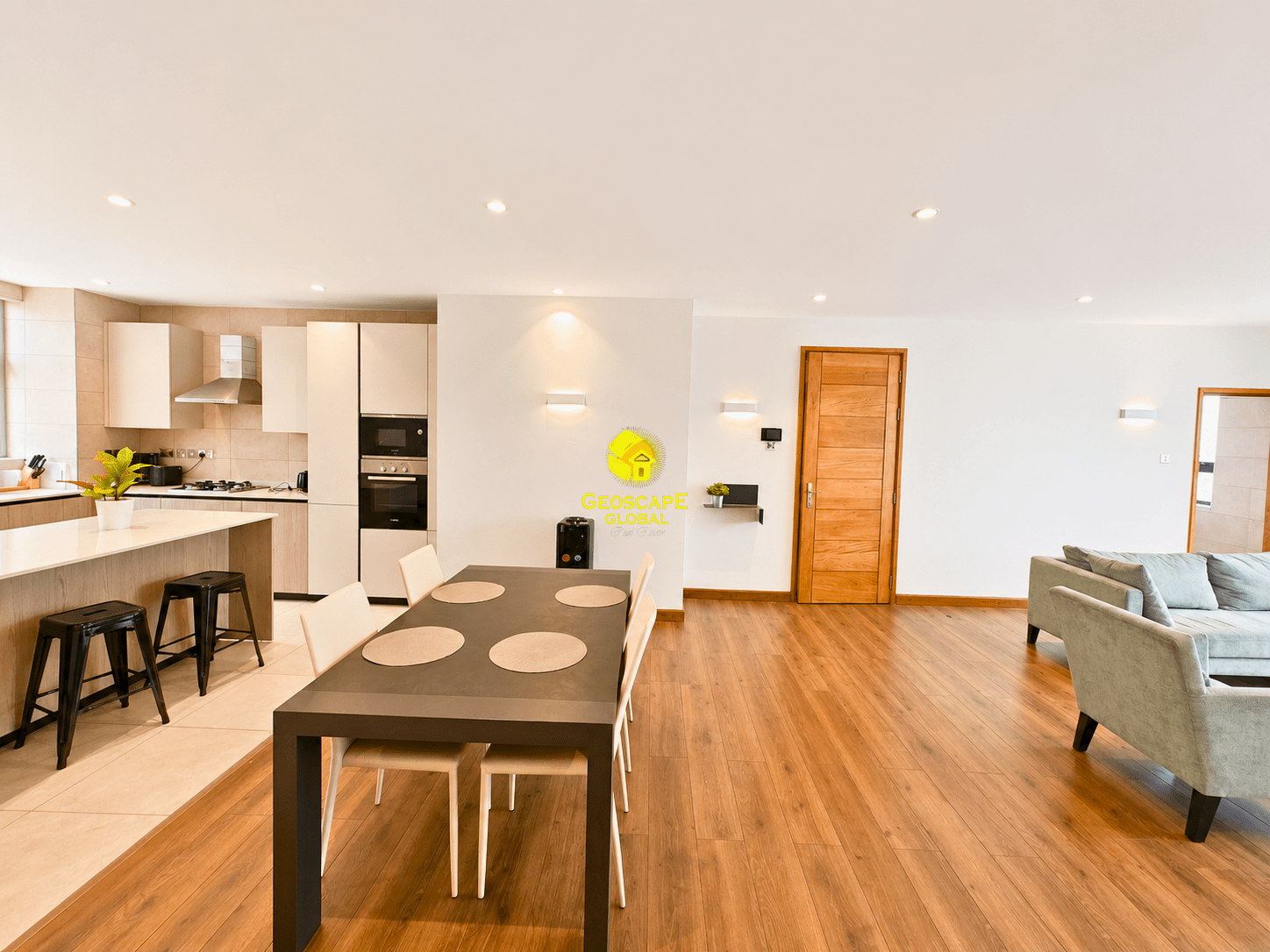 🏡 FOR RENT: Two-Bedroom Furnished Apartment – Kitisuru