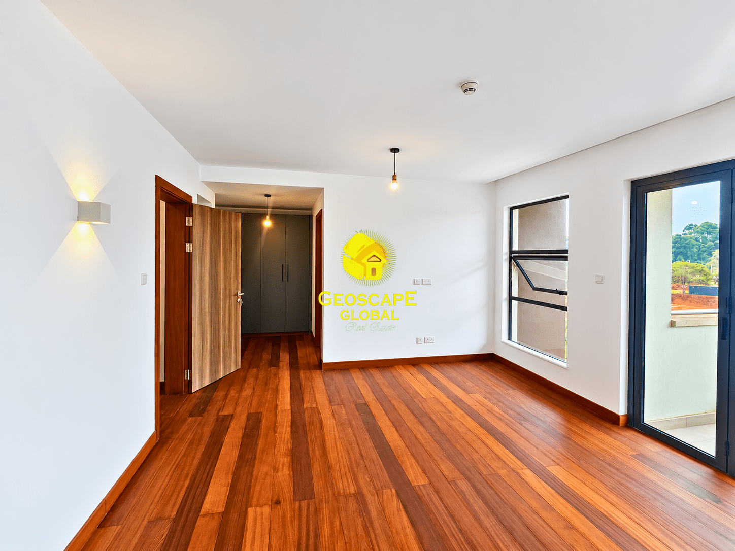 FOR RENT: 4-BEDROOM TOWNHOUSE – RUNDA